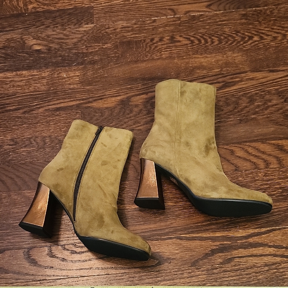 lucien chausseur suede boots